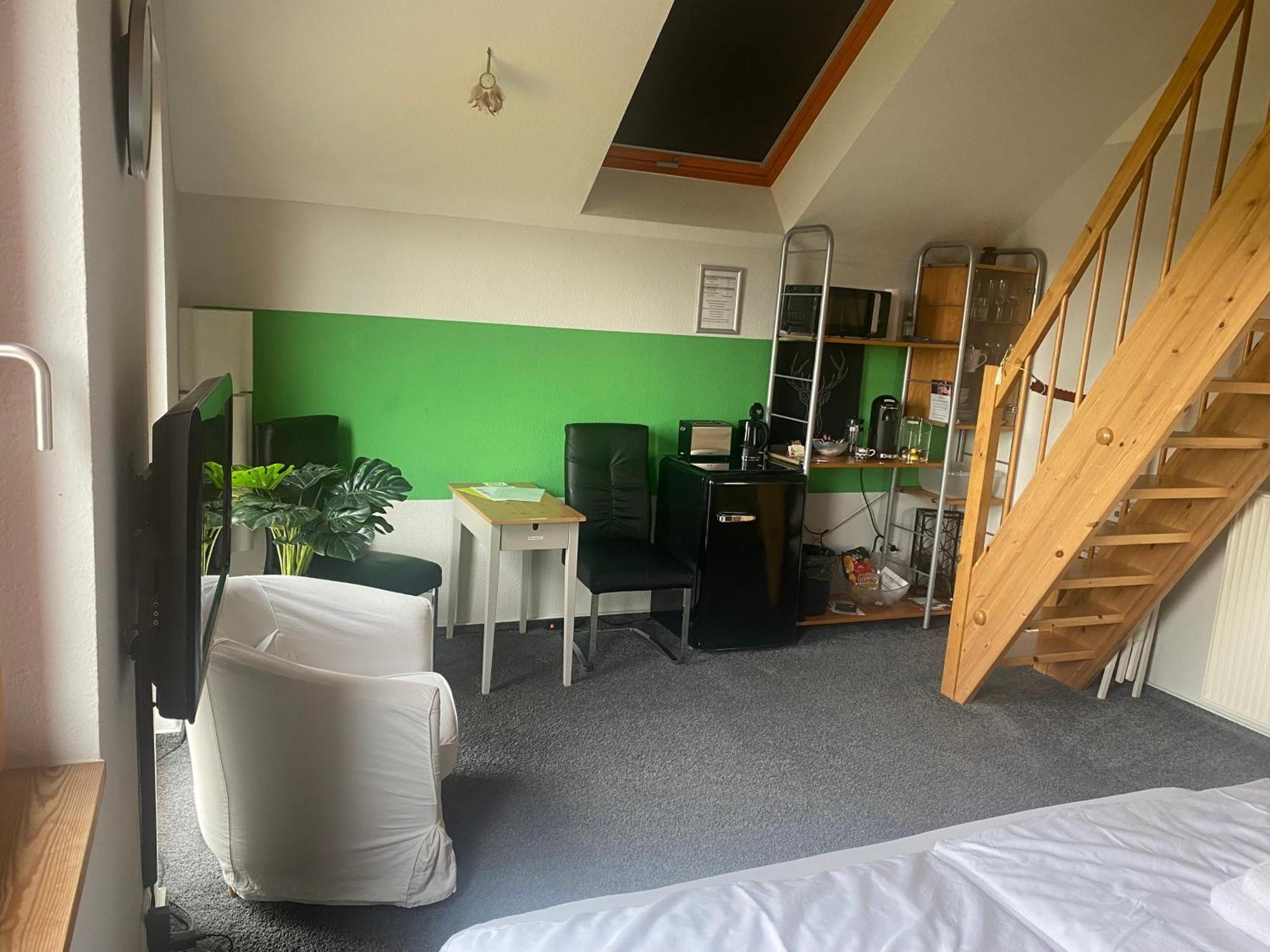 Maisonette-Ferienzimmer Am Backhausgarten Flonheim Eksteriør bilde